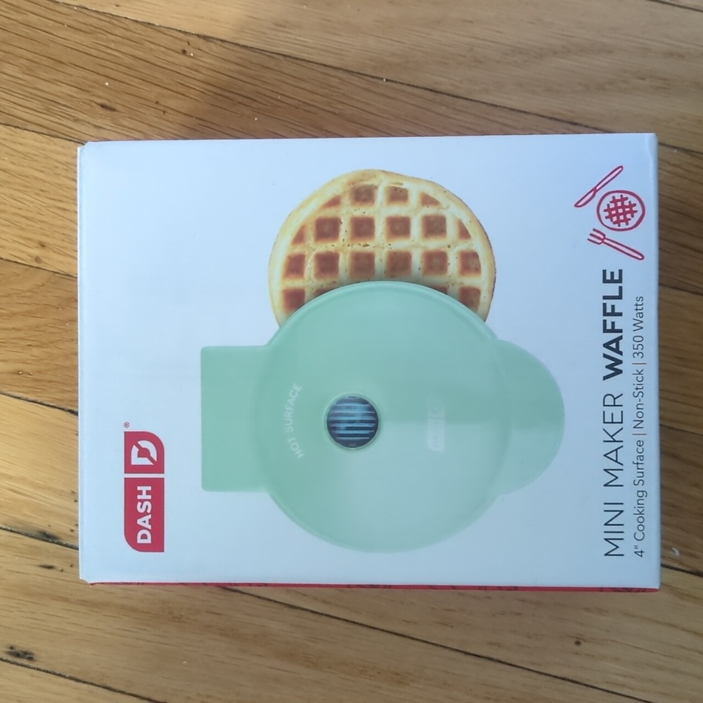 Dash Mini Waffle Maker